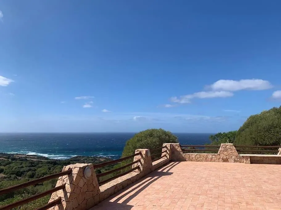 Trinità dʼAgultu Isola Rossa Apartments - Villa Incantu 0*, Trinità dʼAgultu איטליה